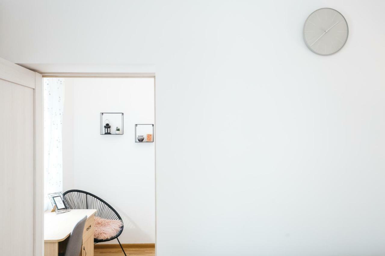 Krakivska 24 Apartment Lviv Ngoại thất bức ảnh